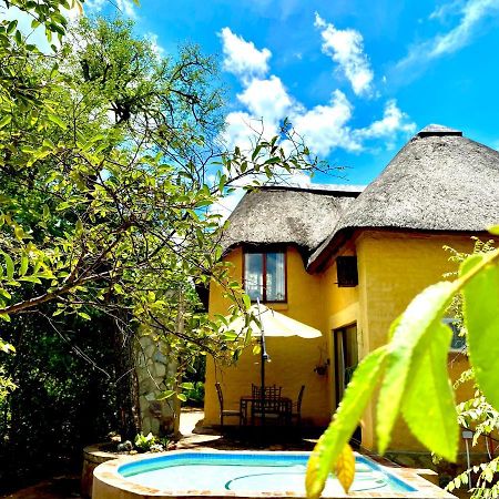 Villa The Bush Hut à Hoedspruit Extérieur photo