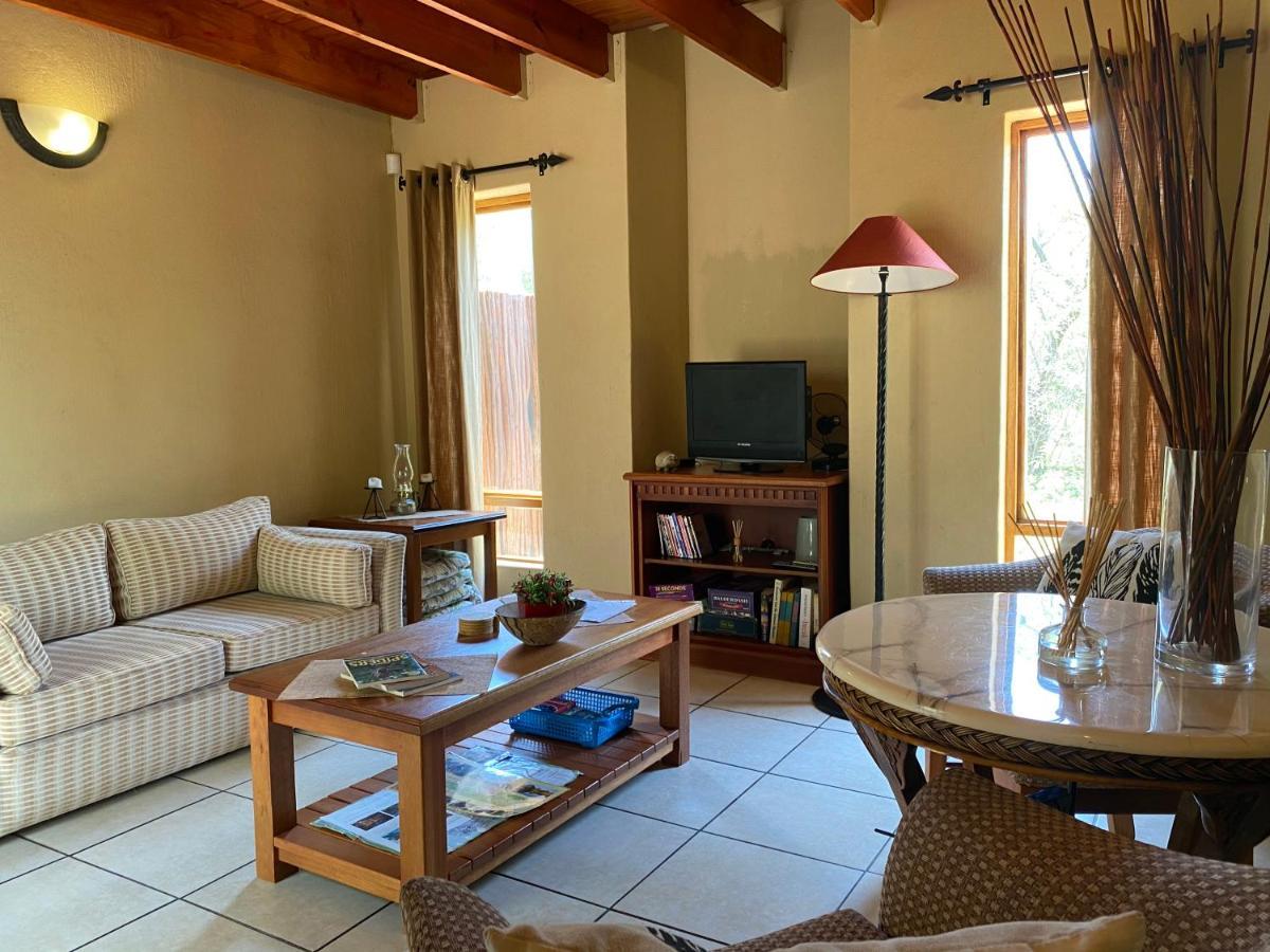 Villa The Bush Hut à Hoedspruit Extérieur photo